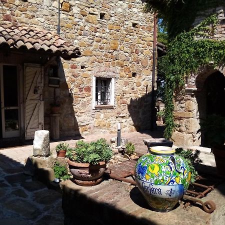 Morelli House Guest House Montalbo Екстериор снимка