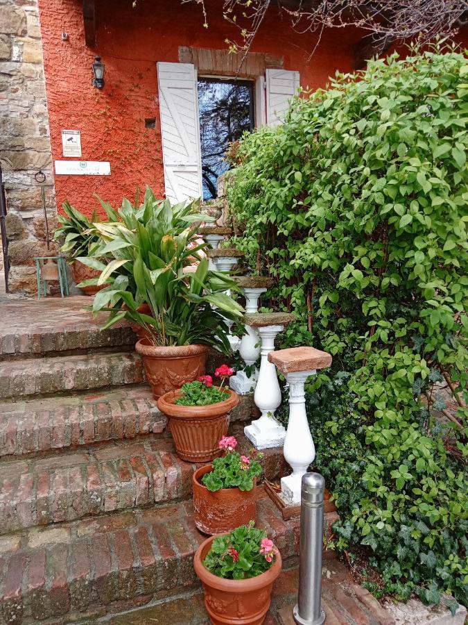 Morelli House Guest House Montalbo Екстериор снимка