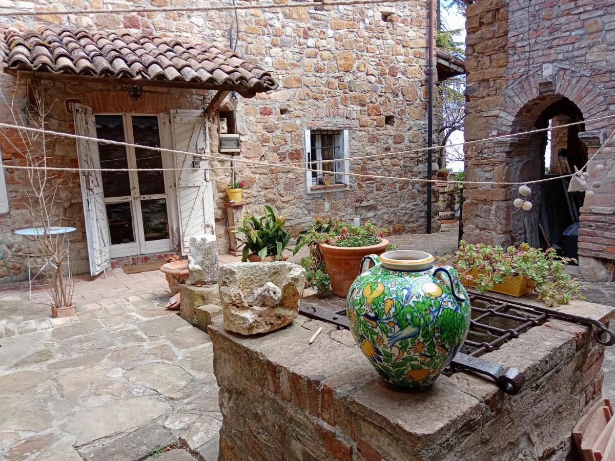 Morelli House Guest House Montalbo Екстериор снимка